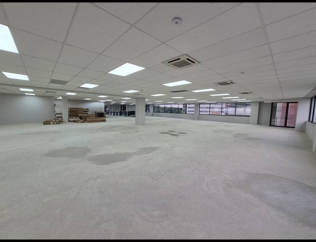 1,066M² OFFICE TO LET IN SANDTON CENTRAL
